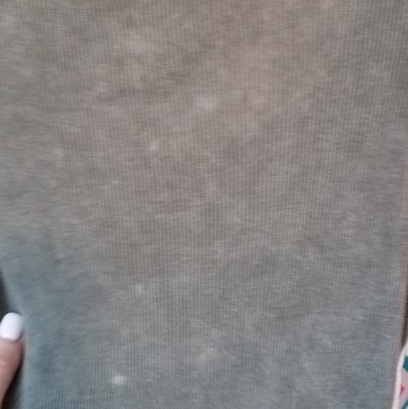 Water colored tank top - Picture 7 of 7